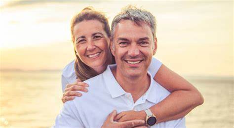 本文深入探讨了60岁时退休积蓄差异背后的现实意义,结合社会保障福利与理财建议,帮助读者理清是否真的落后以及如何在退休前实现财务补救和稳健规划。
