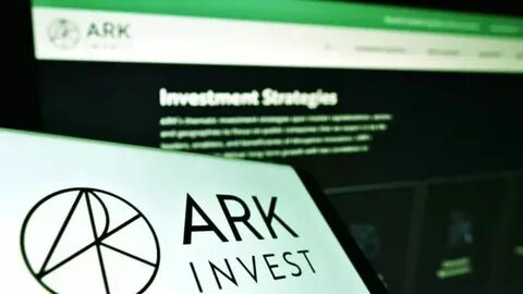 Ark Invest Expands Crypto Holdings with $80M Bitcoin Purchase and $5.2M Coinbase Investment - Blockonomi