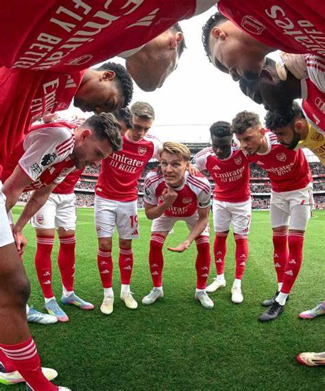 深入解析阿森纳官网提供的赛事日历导入功能,帮助球迷实时掌握比赛动态与票务信息,实现便捷高效的观赛体验。介绍会员专属的多样提醒服务及其使用方法,让每一位枪迷不错过任何重要比赛和购票时机。
