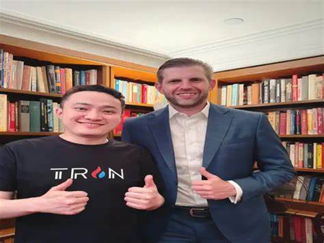 本文深入探讨由特朗普家族支持的区块链项目World Liberty Financial冻结其主要支持者、波场创始人孙宇晨约6亿WIFI代币的事件,分析其背后可能的原因及对加密货币市场的潜在影响,揭示加密世界中信任与透明度的重要性。
