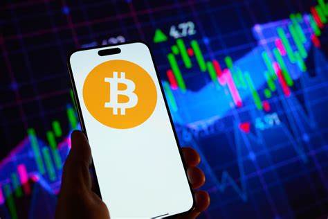 本文深度解析了如果从苹果推出第一代iPhone开始,每次请选择投资比特币而非购入新iPhone,到现在你将拥有超过2.5亿美元资产的惊人事实,探讨了比特币与苹果手机的投资价值对比及未来潜力,帮助读者更好理解数字货币在资产增值中的重要地位。
