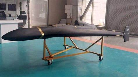 深入解析俄制Geran-3无人机中美德零部件的来源及其背后的战略意义,探讨其对全球军事技术供应链的影响和未来发展趋势。
