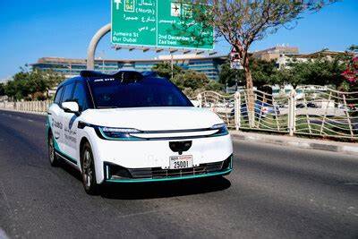 百度Apollo Go获得迪拜道路与交通管理局50张自动驾驶测试牌照并在公开道路开展试运行,对百度全球化布局、迪拜智慧交通愿景和自动驾驶技术商业化进程具有深远影响
