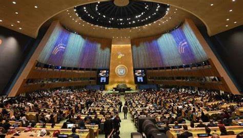 随着联合国大会的临近,巴勒斯坦在国际舞台上的地位迎来了新的发展机遇。本文全面解析巴勒斯坦获得新一波国际承认的背景、意义及其对地区和全球格局的深远影响。
