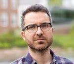 美国移民和海关执法局(ICE)旗下的国土安全调查局(HSI)近日与手机破解技术公司Magnet Forensics签订了一份价值300万美元的合同,用于采购先进的手机破解和数据提取设备,提升执法效率和国家安全防护能力。本文深入剖析此项合同的背景、技术细节及其对执法工作的影响。
