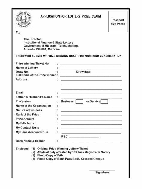 深入解析彩票奖金领取的申请流程,帮助中奖者了解相关规定和注意事项,确保顺利完成奖金领取。
