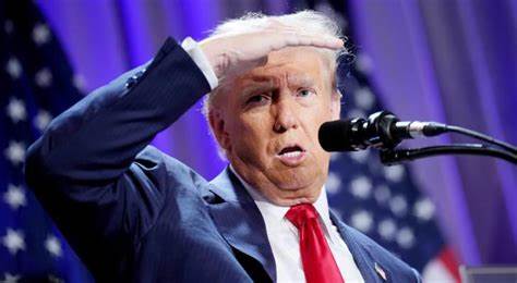 探讨特朗普政府执政期间对依赖社会保障退休收入人群可能带来的政策变化与影响,详细分析福利金额、税收政策及未来保障的潜在走向,帮助退休人士做好财务规划和风险应对。
