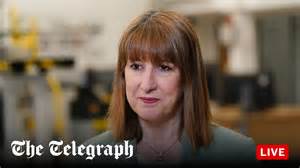 随着英国政府即将发布新一轮税收预算,经济增长几乎停滞,制造业和制药业表现疲软,消费和投资意愿均出现下降,市场信心受到严重影响,为未来经济走向带来不确定性。
