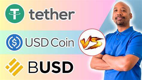 随着加密货币市场的日益成熟,稳定币作为连接法币与数字资产的重要桥梁,逐渐成为投资者关注的焦点。本文深入分析了两大主流稳定币 -  - 泰达币(Tether)与USDC的特点、安全性、收益性及使用场景,帮助投资者做出更明智的选择。
