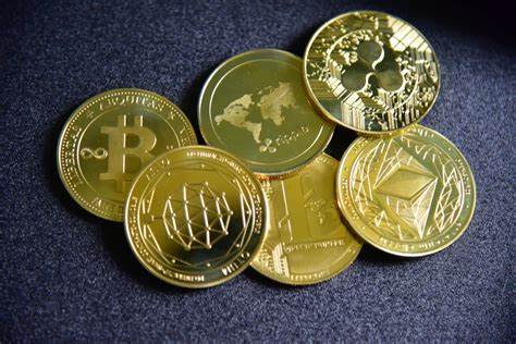 解读美国证监会要求撤回多项加密货币ETF申请的背景、可能的监管后续与对XRP、Solana、Cardano价格的影响,提供投资者监测要点与多种情景下的应对思路
