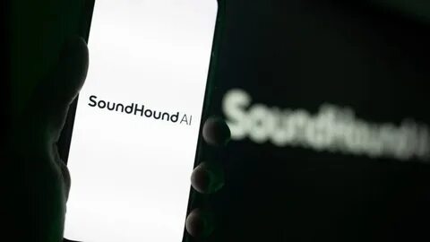 探索SoundHound AI如何通过与Interactions达成战略合作,推动其语音识别和自然语言处理技术的全球扩张,以及这对行业和用户带来的深远影响。
