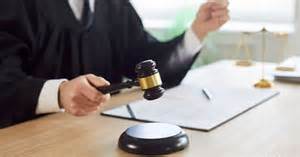 情人关系复杂微妙,如何在尊重自己和对方的基础上理智地结束这段关系,是许多人面对的情感课题。从心理角度解析分手的原因,探讨结束情人关系的有效策略,以及自我修复与重新出发的心路历程。
