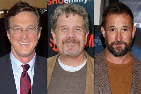 医疗剧《The Pitt》是否是经典剧集《急诊室故事》(ER)的衍生作品,引发了迈克尔·克莱顿遗产管理方与相关制作团队的广泛讨论和法律争执,这场争议不仅涉及知识产权权属,更引起影视业内对衍生剧界定和版权保护的深刻反思。
