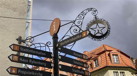 深入解读韦尔市(Stadt Werl)交通标志与道路设施管理机制,介绍法律依据、常见标志类型、申报与维护流程,以及市民如何参与改善道路安全的实用建议与联系方式
