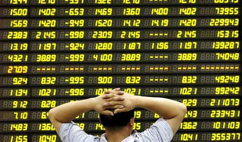 2025年数字资产投资成绩斐然,净流入达到19亿美元,推动整体资产管理规模创下新高。尽管随后市场出现下跌,投资者信心和区域投资动态呈现多样化趋势,本文深入解析数字资产市场的发展脉络及未来展望。
