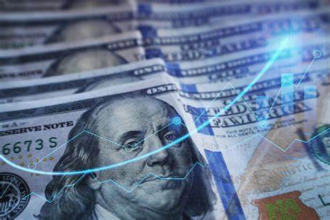 深入分析三只备受推崇的永久股息股票,揭示它们稳定增长的背后原因以及为何适合长期持有,帮助投资者实现持续稳定的收入与资本增值。
