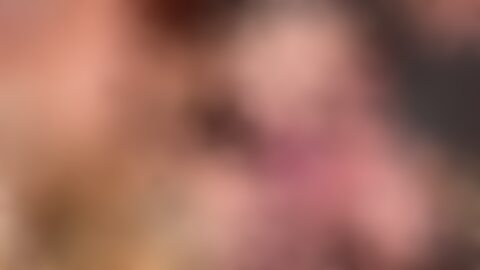 从定义与类型出发,全面解析双性恋色情的市场特征、制作规范、表演者安全、法律合规与平台运营策略,帮助读者在尊重与合法的前提下理性理解这一成人内容类别及其社会影响。
