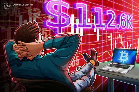 解析比特币短时闪崩至112.6K后的市场反应与结构性信号,结合期权价格、ETF资金流向、宏观经济与企业囤币行为,提供可操作的认知框架与风险提示,帮助读者判断当前多空格局是否发生实质性变化
