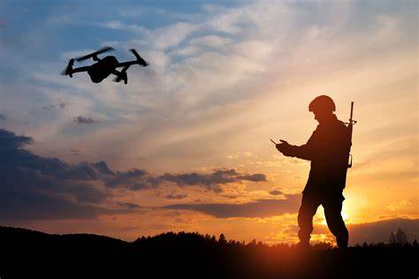 克拉托斯防务与安全公司股价近期大幅上涨,主要受益于美国政府放宽无人机出口规定,推动其在国际市场的拓展潜力,为投资者带来新的机遇和挑战。本文深度剖析克拉托斯股票走强的背景、未来发展前景以及投资者应关注的风险。
