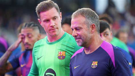 深入剖析巴塞罗那俱乐部的最新新闻和动态,涵盖球队阵容变化、比赛计划以及俱乐部的未来发展趋势,全面展现其辉煌成就与挑战。
