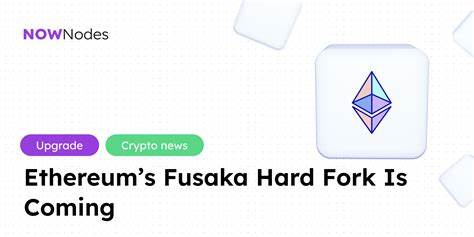 以太坊核心开发团队计划在2025年12月推出Fusaka硬分叉升级,旨在大幅提升网络扩展能力。本文详细解读Fusaka升级的核心内容、分阶段实施策略及其对以太坊生态系统的深远影响。
