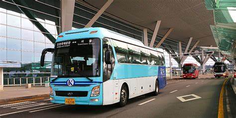 为计划往返韩国仁川与金浦机场及首尔各大区域的旅客提供全面的K공항리무진(韩国공항리무진)服务说明、购票与实时查询方法、行李与无障碍信息,以及在特殊活动或临时绕行时的出行建议,助力高效、安心的机场接驳体验。
