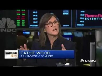 Cathie Wood Hops On Tokenization Hype Train, Says 'We'd Love To Tokenize Our Venture Fund' - Benzinga