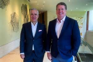 摩根大通正积极扩大亚太地区企业银行团队,计划在人力资源上投入重大力度,以推动区域业务的持续增长和市场竞争力提升。随着数字化创新和跨境贸易的不断加深,该行动标志着国际大银行对亚太市场未来前景的坚定信心。
