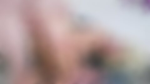 随着互联网的迅速发展,成人内容的获取变得更加便捷。Megasesso作为意大利知名的成人视频网站,以其丰富多样的免费在线视频和高质量硬核影片,满足了广大用户的多种需求,成为成人娱乐领域的重要平台。本文探讨了Megasesso的独特优势、内容类别及用户体验,为寻求优质成人内容的用户提供全面参考。
