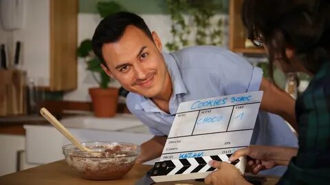 围绕Hervé MAZUEL与其Chef de cellule GTP头衔,探讨如何通过LinkedIn打造专业形象、展现领导力与技术能力、扩大职业网络并推动职业发展与业务影响力
