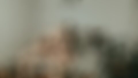 本文深入探讨罗马尼亚成人影片市场的发展状况、内容特点以及背后的文化与法律环境,为读者提供详细且权威的信息解读。文章同样分析了该领域热门视频网站的运营模式及影响力,帮助理解这一行业的职业化进程。
