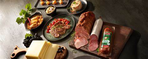 介紹Cris-Tim擬在布加勒斯特證券交易所進行首次公開募股的背景、財務亮點、業務模式、成長計劃、可能的風險與投資者應關注的要點,並對羅馬尼亞食品行業及即食餐市場的趨勢做出說明
