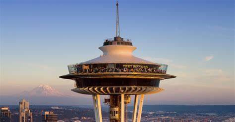 Seattle's 605' Sky Experience | Space Needle