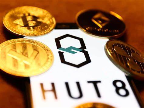 分析Hut 8股价大幅回落背后的原因,包括获利回吐、比特币价格波动、子公司American Bitcoin(ABTC)更换审计师对投资者信心的影响,以及Roth Capital上调目标价对公司长期价值的暗示与风险提示。
