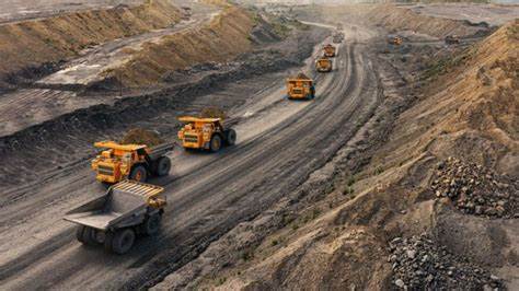 安哥拉美洲与德克资源计划合并,将创建全球领先的矿业企业,预计市值达560亿美元,整合优势和协同效应将推动行业新格局形成。本文深度解析这一合并的影响、未来前景及市场反应。
