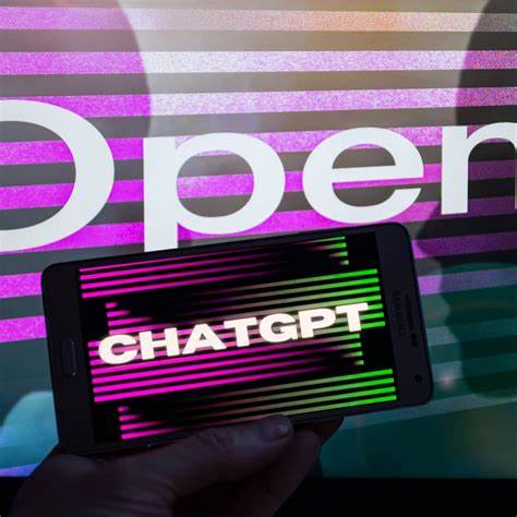 深入解析ChatGPT的技术基础、训练机制、应用场景及其对社会与未来工作的深远影响,带你全面了解这项颠覆性的人工智能技术如何改变我们的生活。
