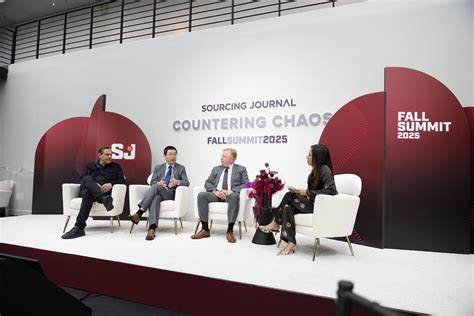 探讨在关税波动、供应链重塑与产业升级背景下,如何通过政策、资本与技术吸引长期投资,推动国内制造业规模化与可持续发展,兼顾成本、弹性与竞争力的综合路径与实践建议
