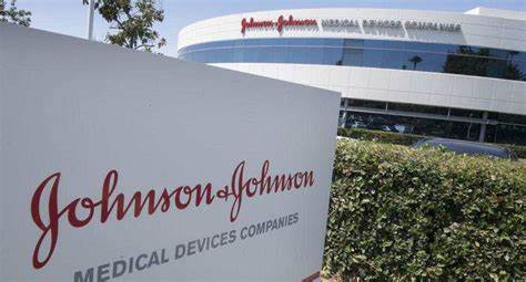 强生公司最新获得FDA批准的Tremfya皮下注射治疗方案为溃疡性结肠炎患者带来了新的希望,彰显了其在免疫学领域的创新实力,并推动医药行业的治疗模式变革。本文深入解析Tremfya的临床优势、市场影响以及未来发展前景。
