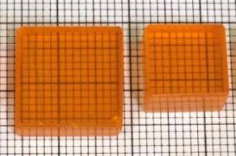 随着核医学成像技术的不断发展,基于钙钛矿半导体的单光子伽马射线成像技术正展现出卓越的能量分辨率和空间分辨率,成为核医学领域提升诊断准确性和成像效率的重要突破口。该技术融合了高性能钙钛矿材料优势,有望实现低成本且高灵敏度的放射性核素探测,推动临床单光子发射计算机断层扫描(SPECT)的全新进化。
