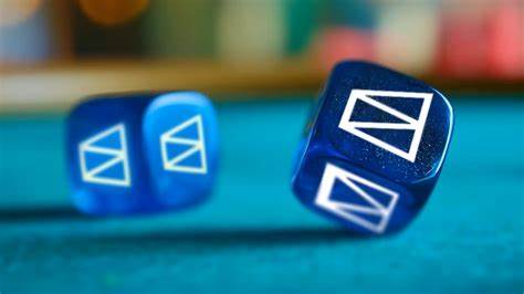 随着美联储近期实行季度降息,市场对加密货币尤其是比特币的未来走势展开热议。埃里克·特朗普预测降息将引发加密货币价格飙升,然而Polymarket预测市场却表现出更为谨慎的态度,呈现出对比特币大幅上涨的怀疑。本文深入分析降息对比特币市场的实际影响,结合投资者心理与市场动态,探讨当前及未来加密货币行情可能的发展走势。
