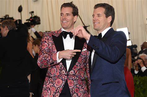 双子兄弟创办的Gemini交易所宣布在美国提交IPO申请,成为继Coinbase和Bullish之后第三家上市的数字资产交易平台。在加密市场持续波动的背景下,Gemini的财务状况反映了行业的挑战与机遇,稳定币监管新规和机构投资者的逐步入场,将推动加密资产生态系统的进一步成熟。
